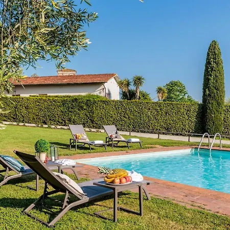Pennecchio Villa Lucques
