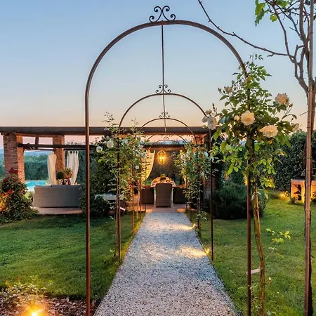 Pennecchio Villa Lucques